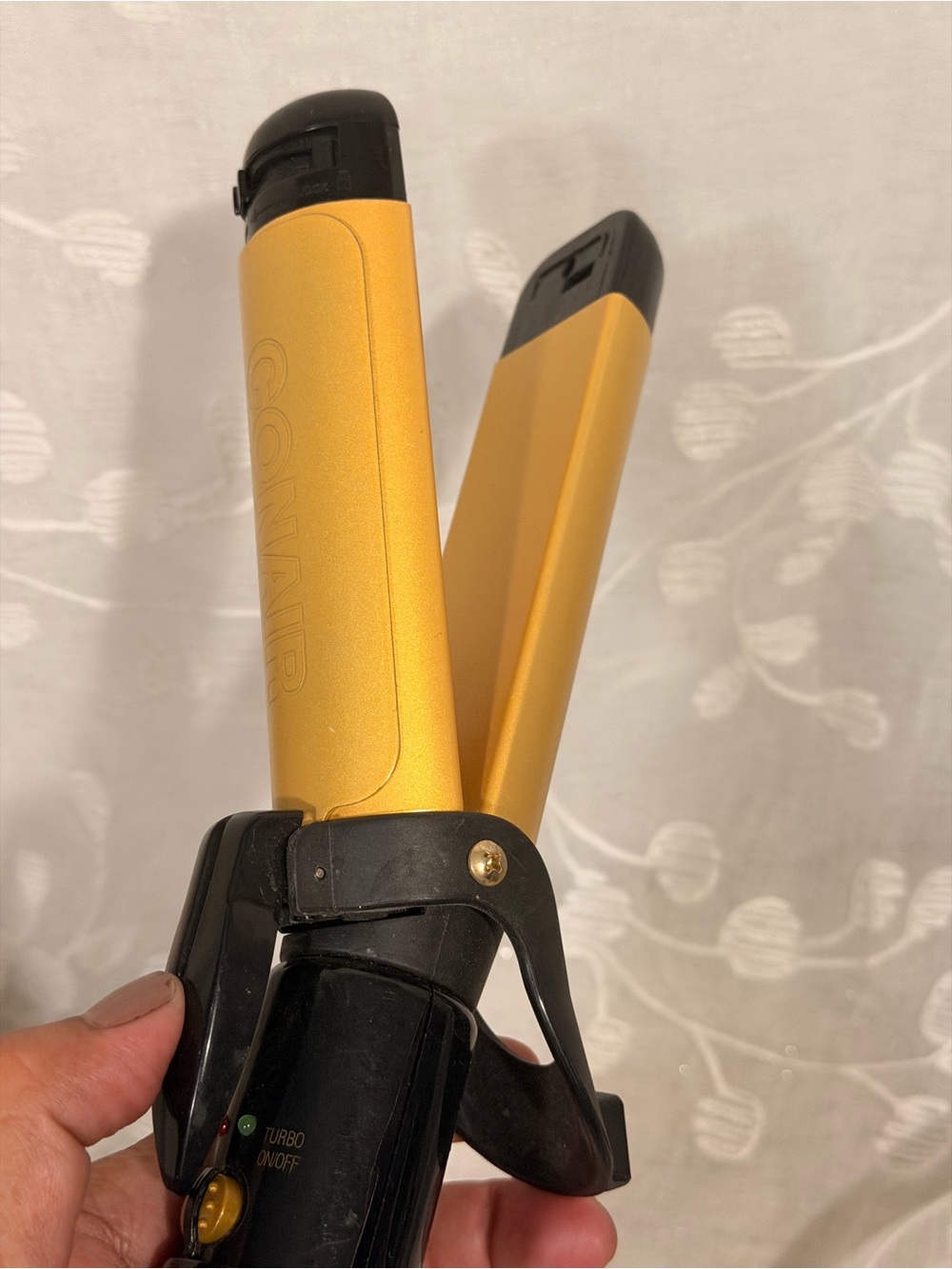 Gold Ceramic Hair Straightener - Women's Styling Iron